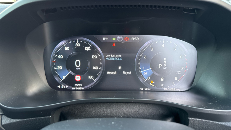 Volvo Xc40 2.0 B4P Inscription 5dr AWD Auto Petrol Estate